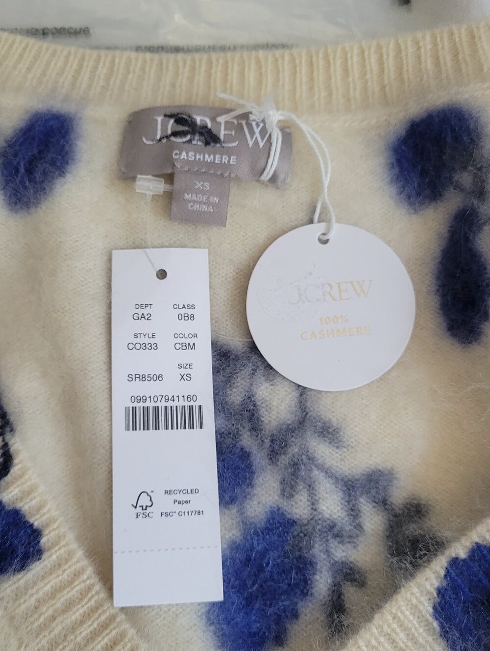 J Crew Brushed cashmere V-neck sweater in toile floral print CO333 Size XS NWT - Picture 6 of 6